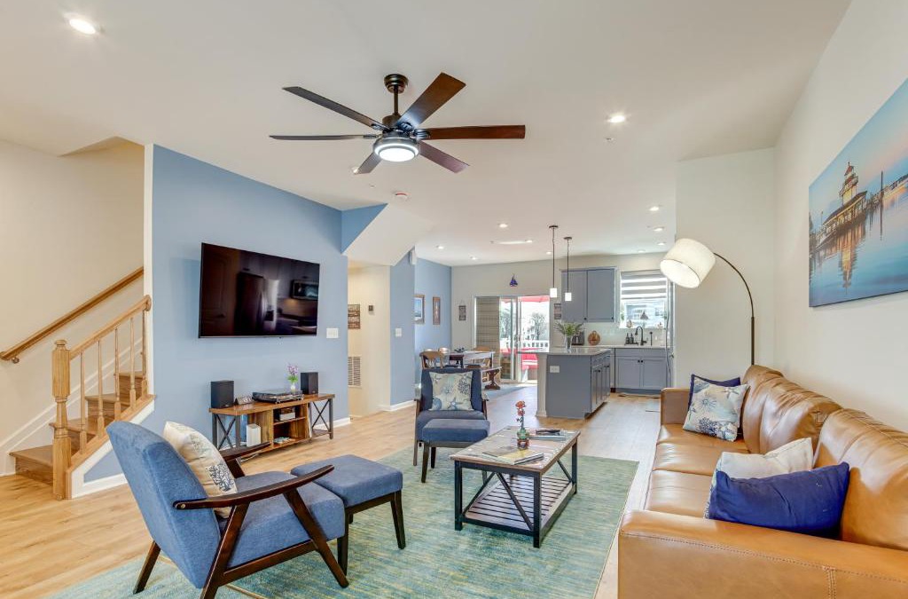 Cambridge House | Walk to Dtwn Waterfront Eastern Shore Townhome!
