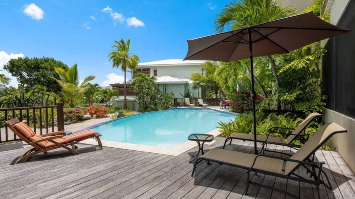 Leeward Settlement House | Walk to Grace Bay, Pool, Views! (#4)