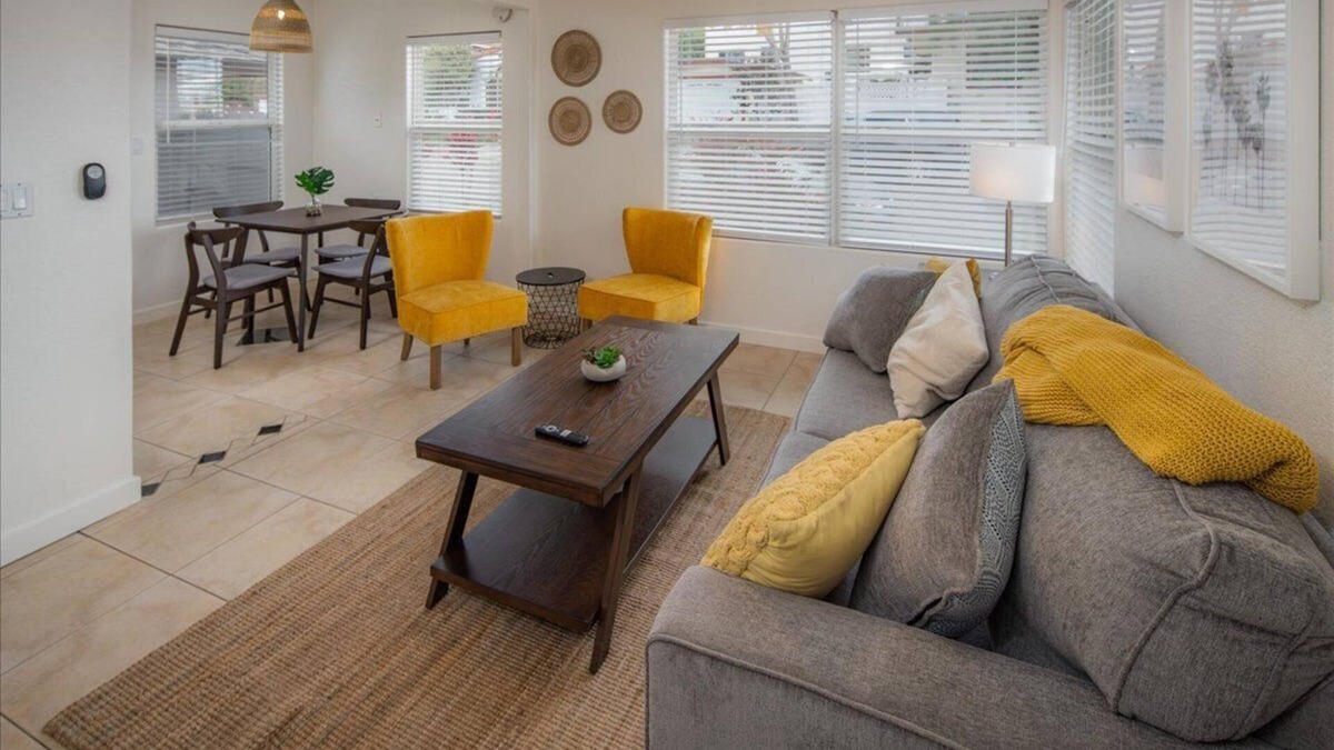 Old Town Cottage | Walk to Historic Old Town San Diego, cute 1 bedroom 1 bath, single story home.
