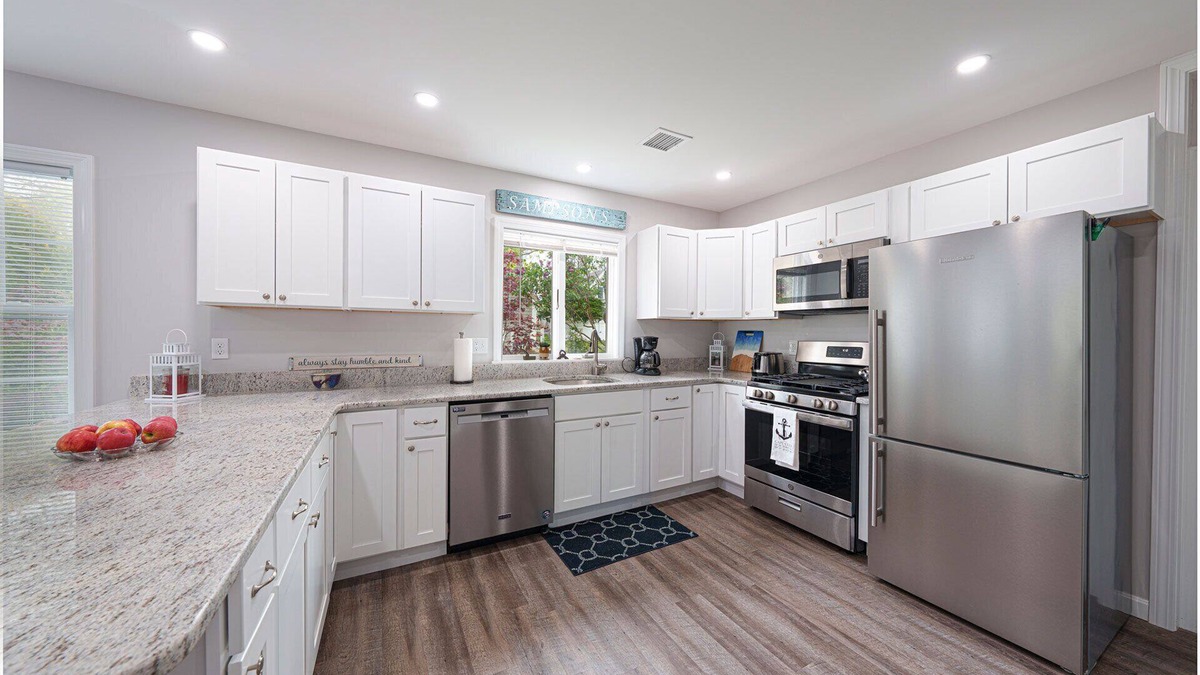 Osterville Apartment | Walk To Joshua Pond and Main Street. Renovated 2BR Cottage. Mid-Cape.