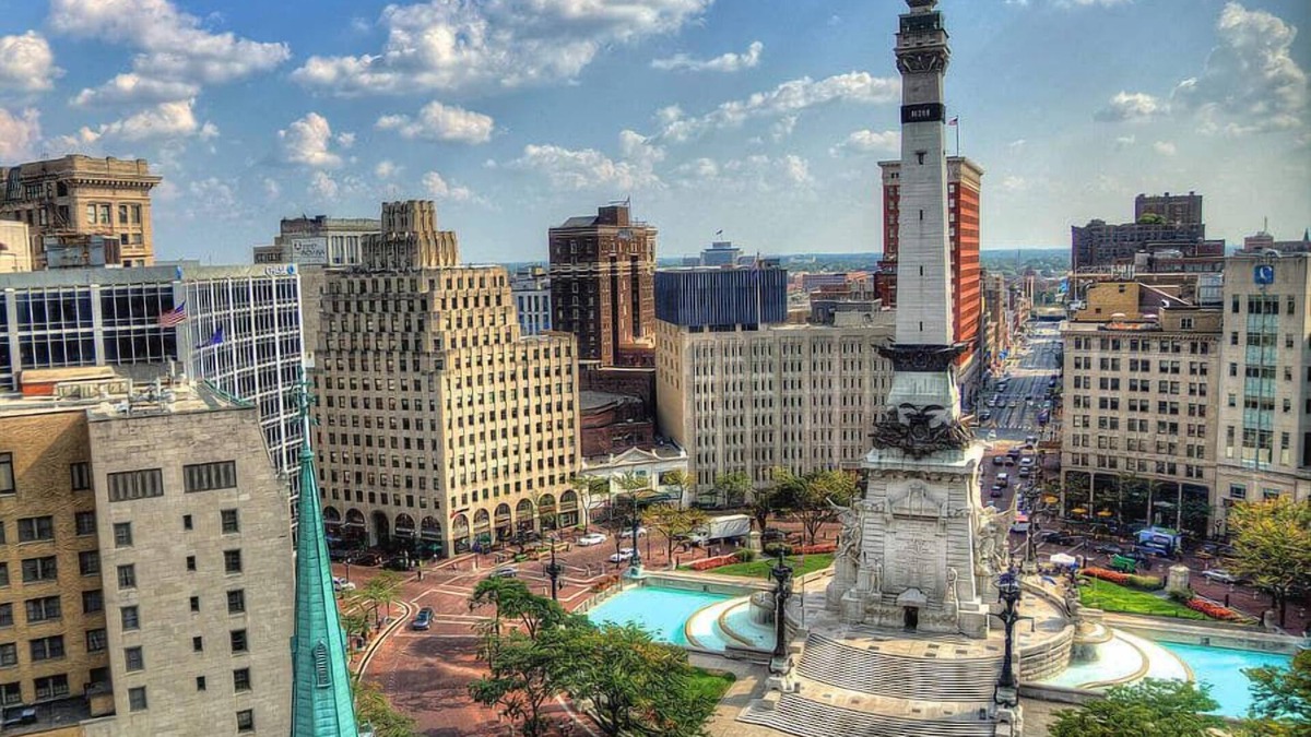 Chatham-Arch Apartment | Walk to Nightlife & Attractions