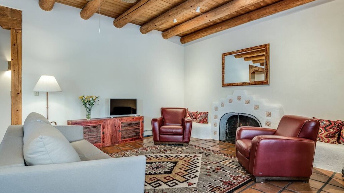 Northeast Santa Fe House | Walk to Plaza, A/C, Deck, Fireplace, Close to Ski