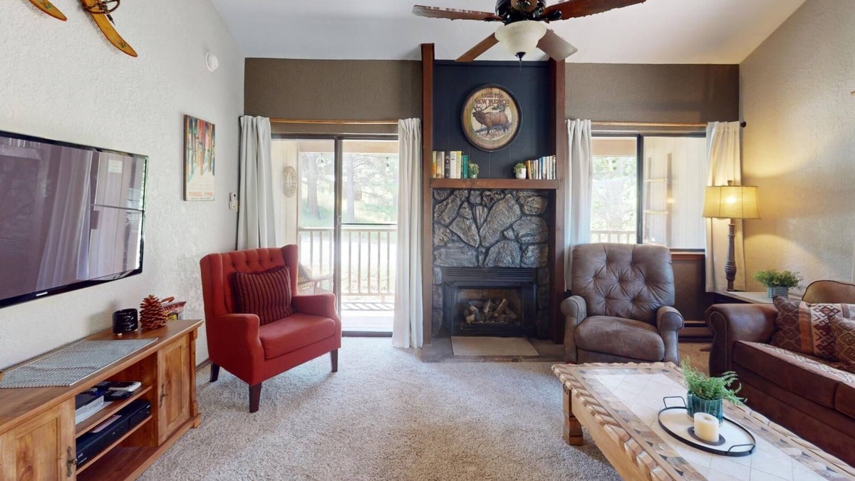 Angel Fire Condo | Walk to Slopes | Fireplace | WiFi | Angel View 6-6