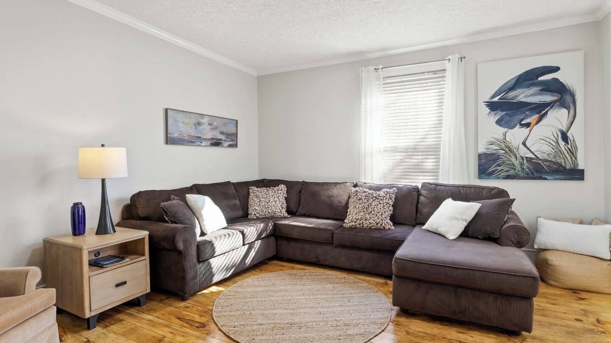 Canandaigua Apartment | Walk to town and Canandaigua Lake | Finger Lakes