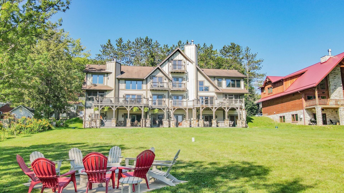 McHenry House | Walk to Wisp! Lakefront home with fire pit and dock!