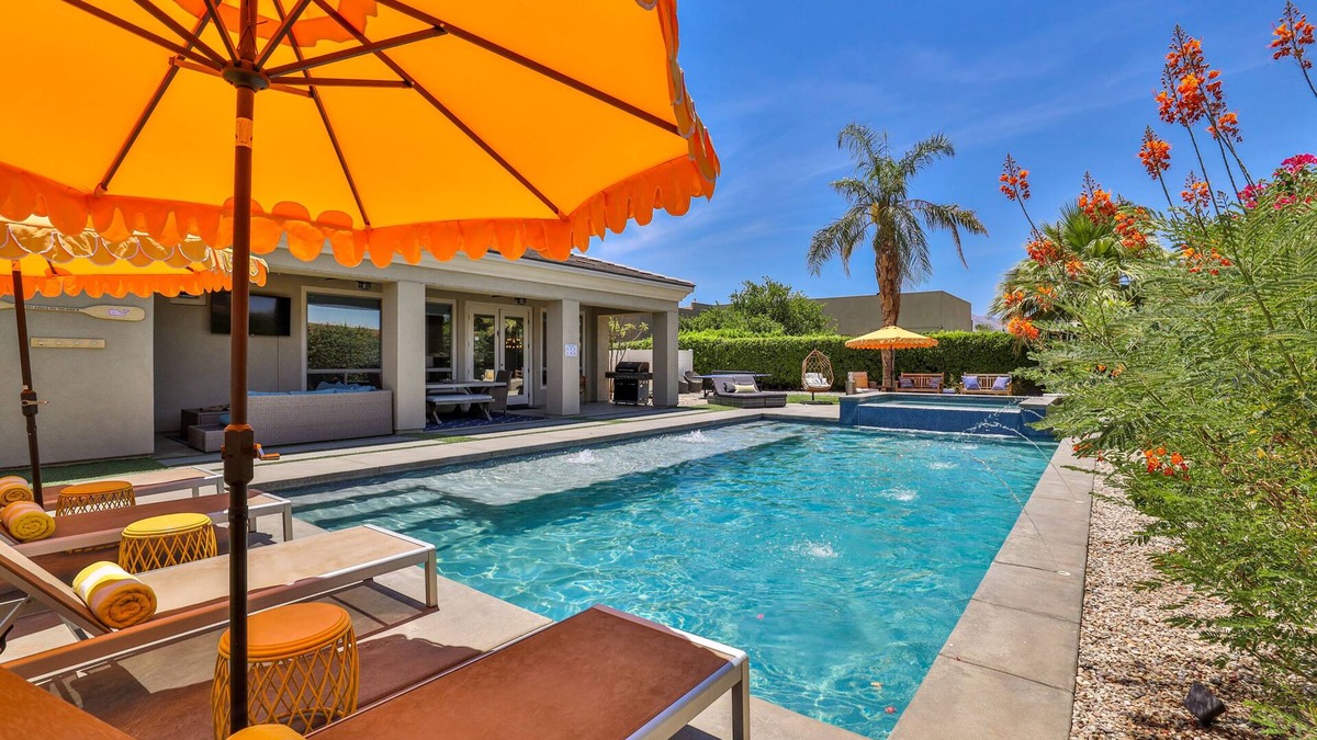 Rancho Santana House | Walk2Festivals~ XL Pool +spa+volleyball+putting green