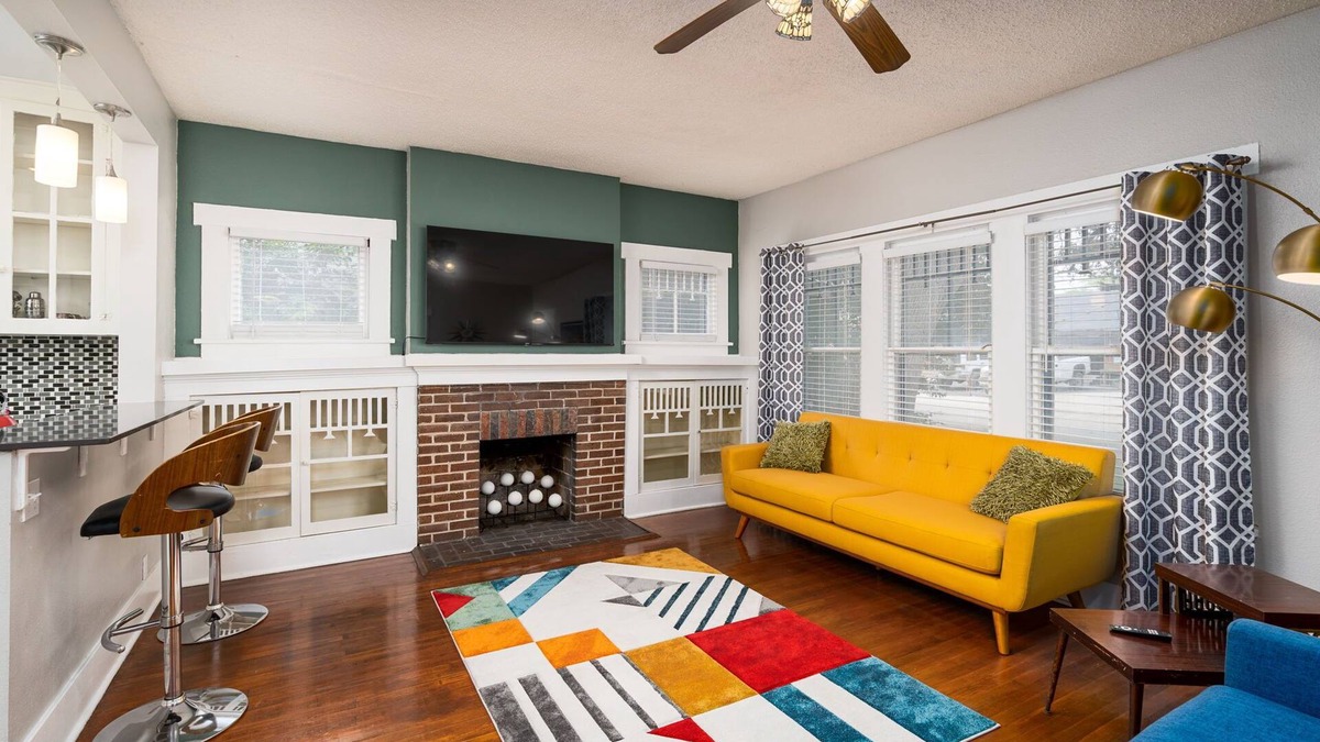 Tobin Hill House | WALKABLE TO DOWNTOWN & Steps From The St. Mary's Strip