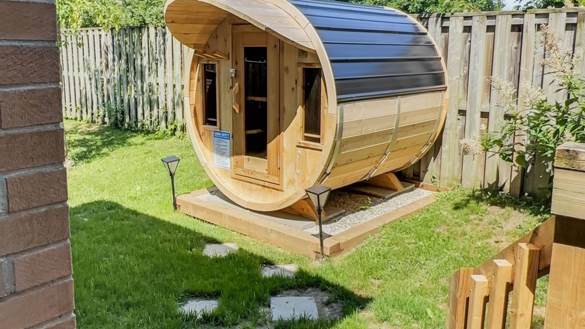 Walkerton House | Walkerton Sauna Suite