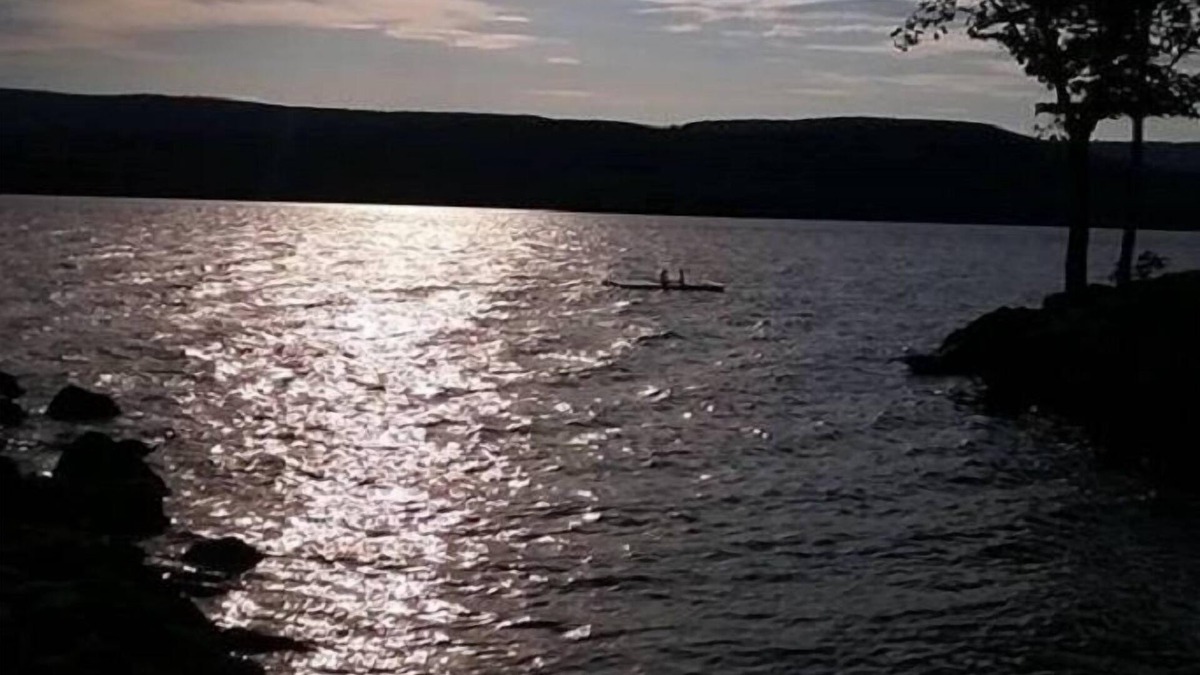 Belgrade Lakes House | Walking distance to pond and village, everything you need for a great getaway.