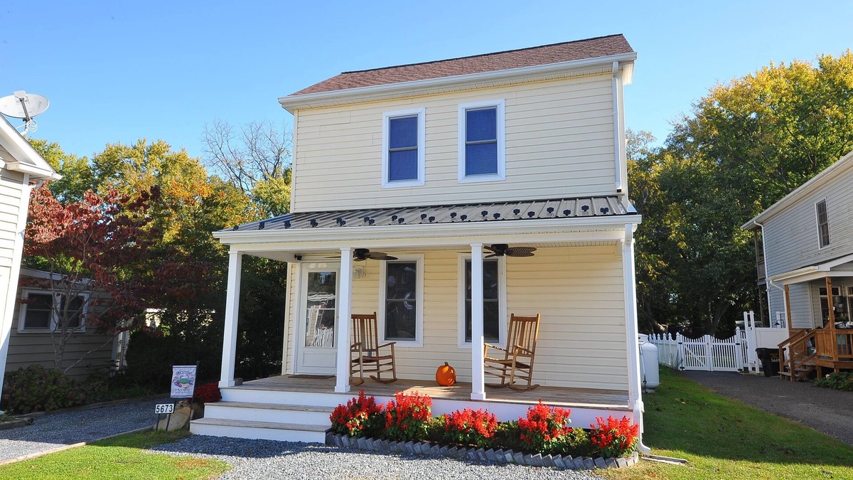 Rock Hall House | Walking distance to shopping, restaurants, entertainment, and the Chesapeake Bay