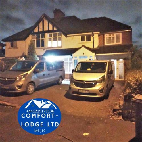 Walsall House | Walsall, M6 J10 - 7 beds, Sleeps 9, Super Wifi, Free Parking, min 4 nights