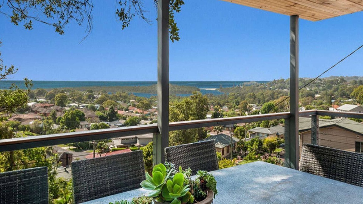 Wamberal House | Wamberal Beach House - Million Dollar Views