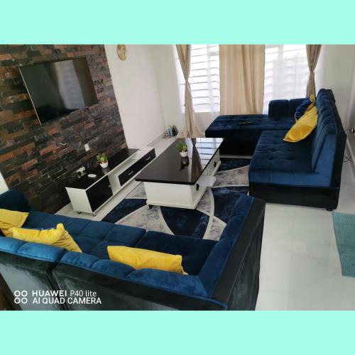 Livingstone Apartment | Wamz Apartments And Tours A