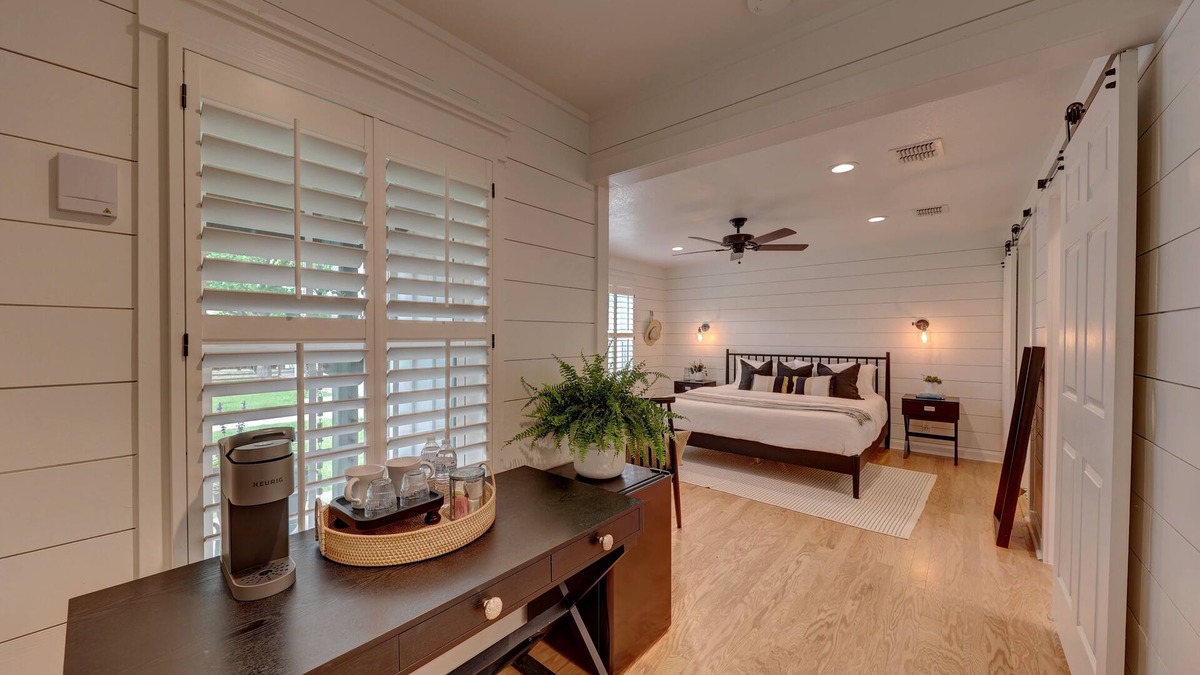 Comfort House | Wanderers Retreat House