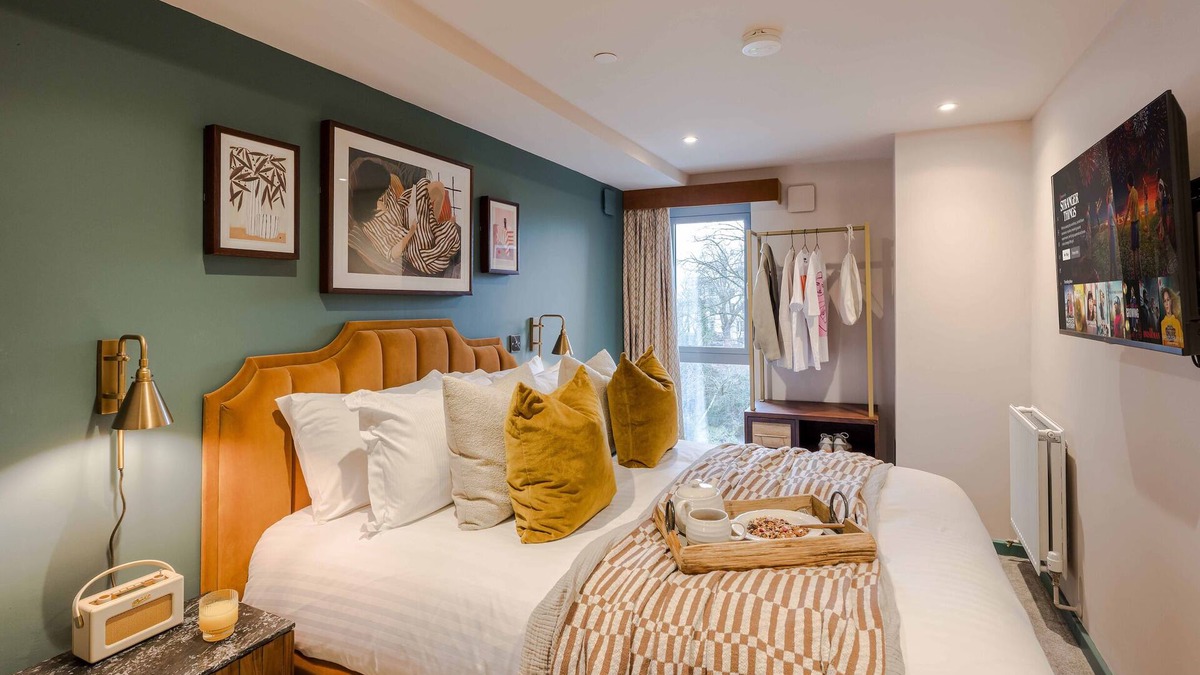 Bristol Floating Harbour Apartment | Wapping Wharf | 1 Bedroom Apartment