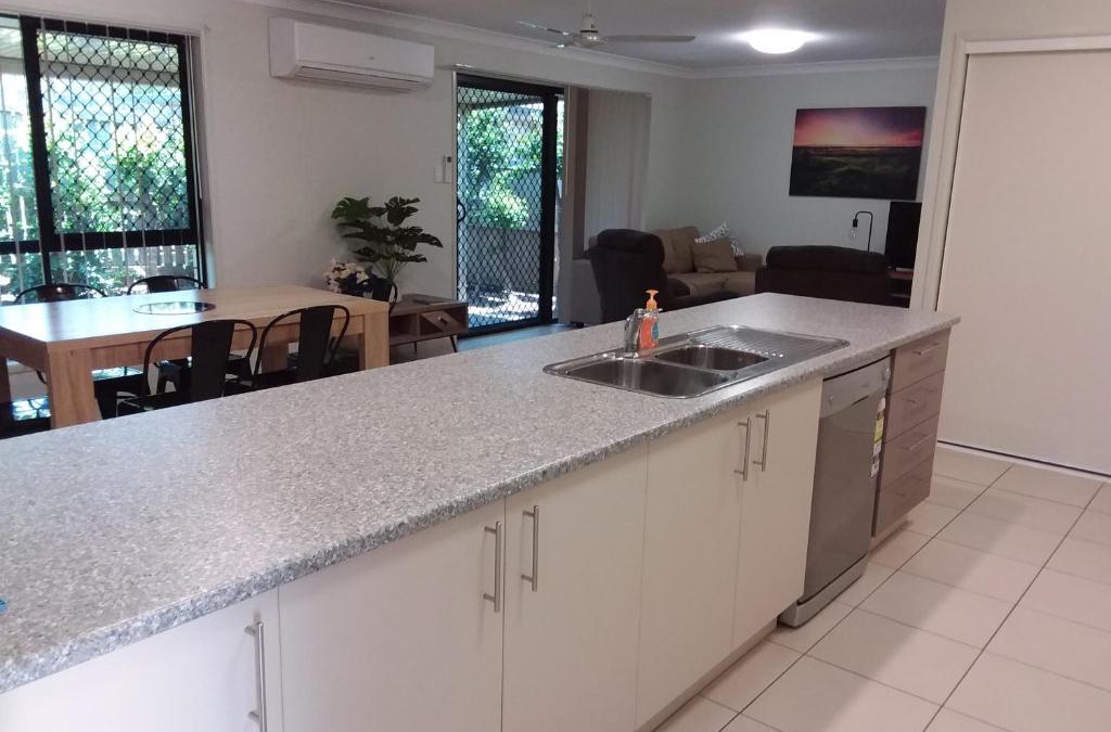 Tinana Apartment | Waratah and Wattle Apartments