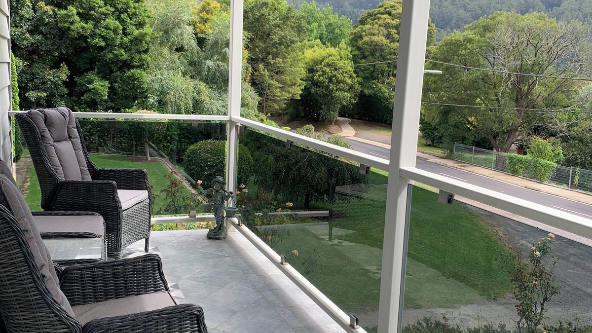 Warburton Cottage | Warburton Ellen Cottage nWalk to IGA , River Walk & local Restaurants. n