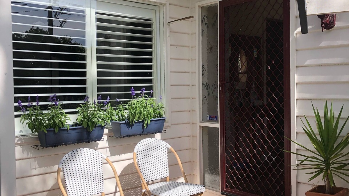 Warburton House | Warburton Whitehouse BnB