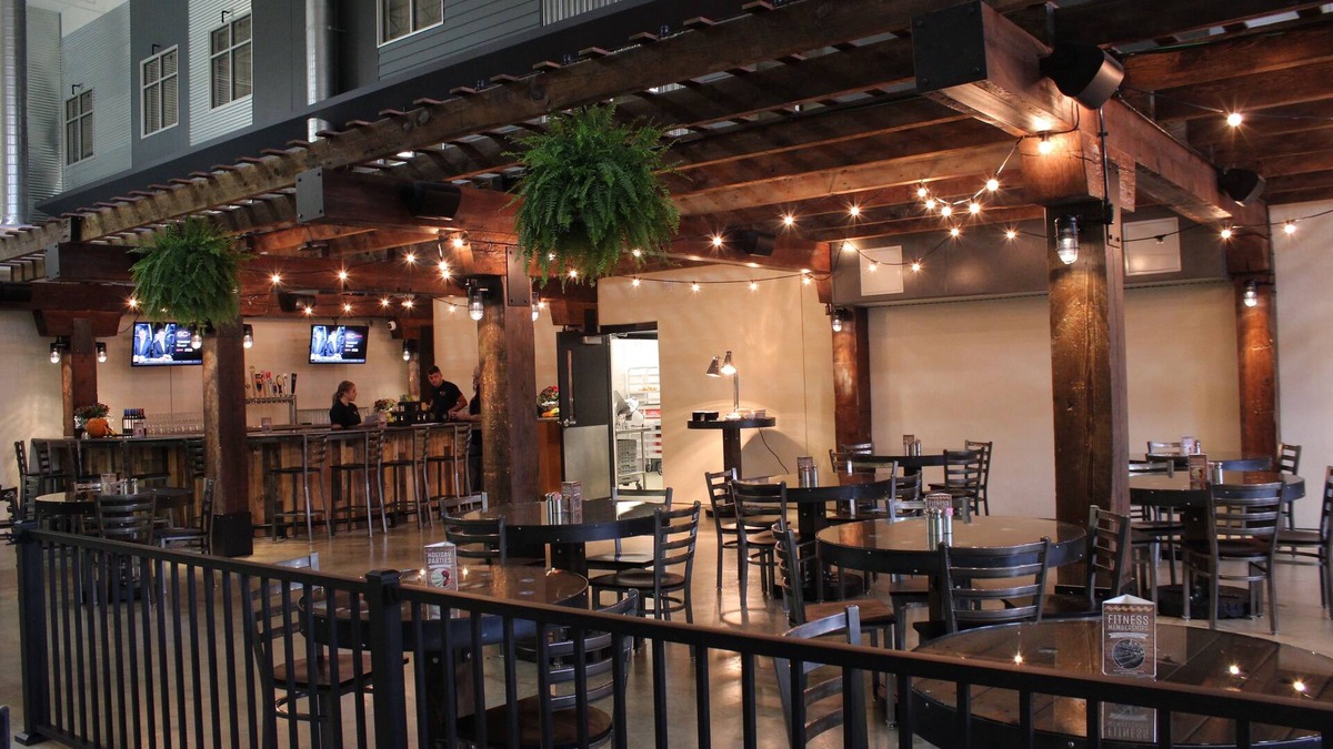 Salunga Hotel | Warehouse Hotel