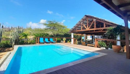 Papaya Villa | Wariruri Villa