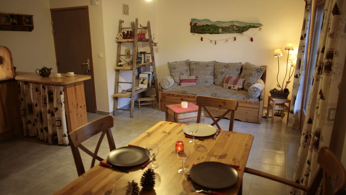 Leschaux Apartment | Warm 4-star cocoon in the mountains near Annecy between lake and mountains