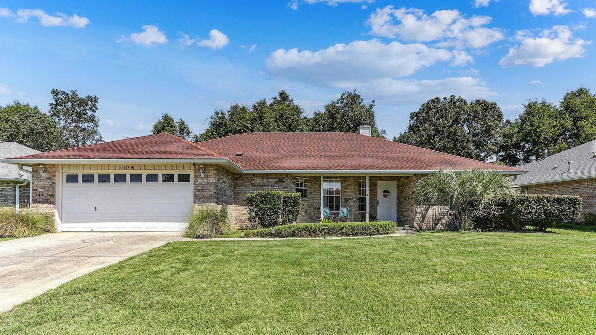 Florida Panhandle House | Warm and Inviting 4BR Home, Perfect for Families