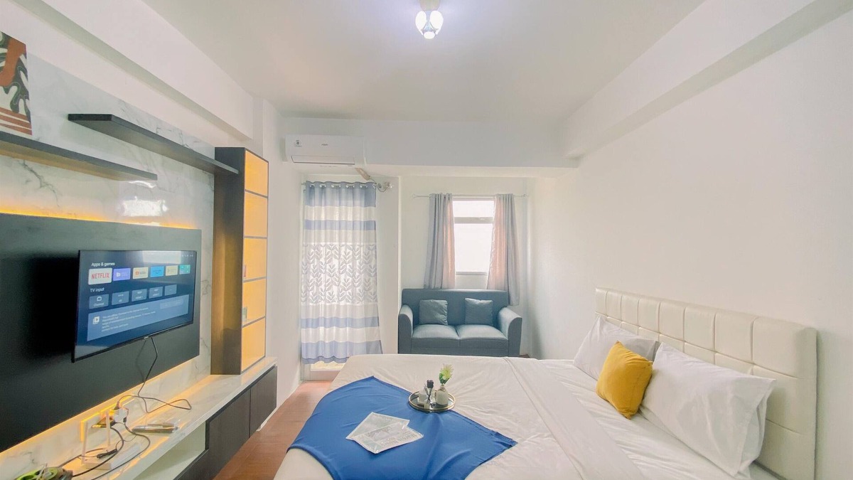 Gunung Putri Apartment | Warm And Simply Studio Gunung Putri Square Apartment
