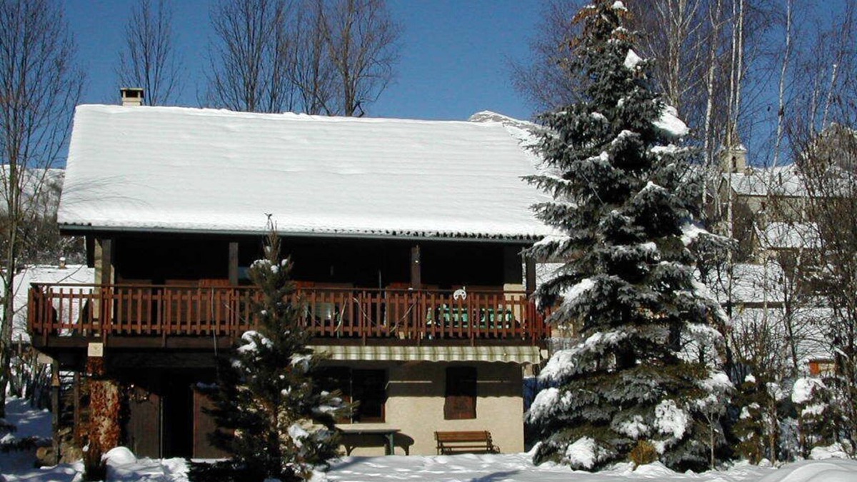 Chabottes Ski Chalet | Warm Traditional Chalet, Snow/Sun Hautes Alpes, All Comfort
