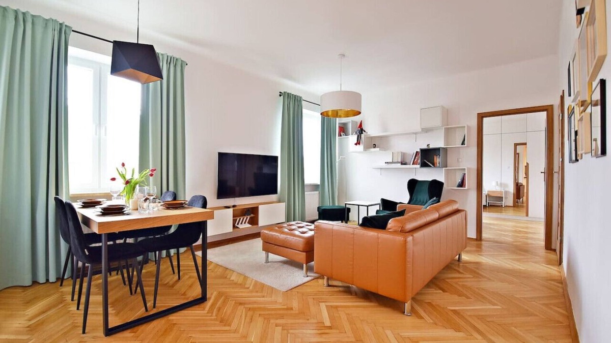 Srodmiescie Południowe Apartment | Warsaw City View Apartment - 63m2, Top Location, Workspace - by Rentujemy