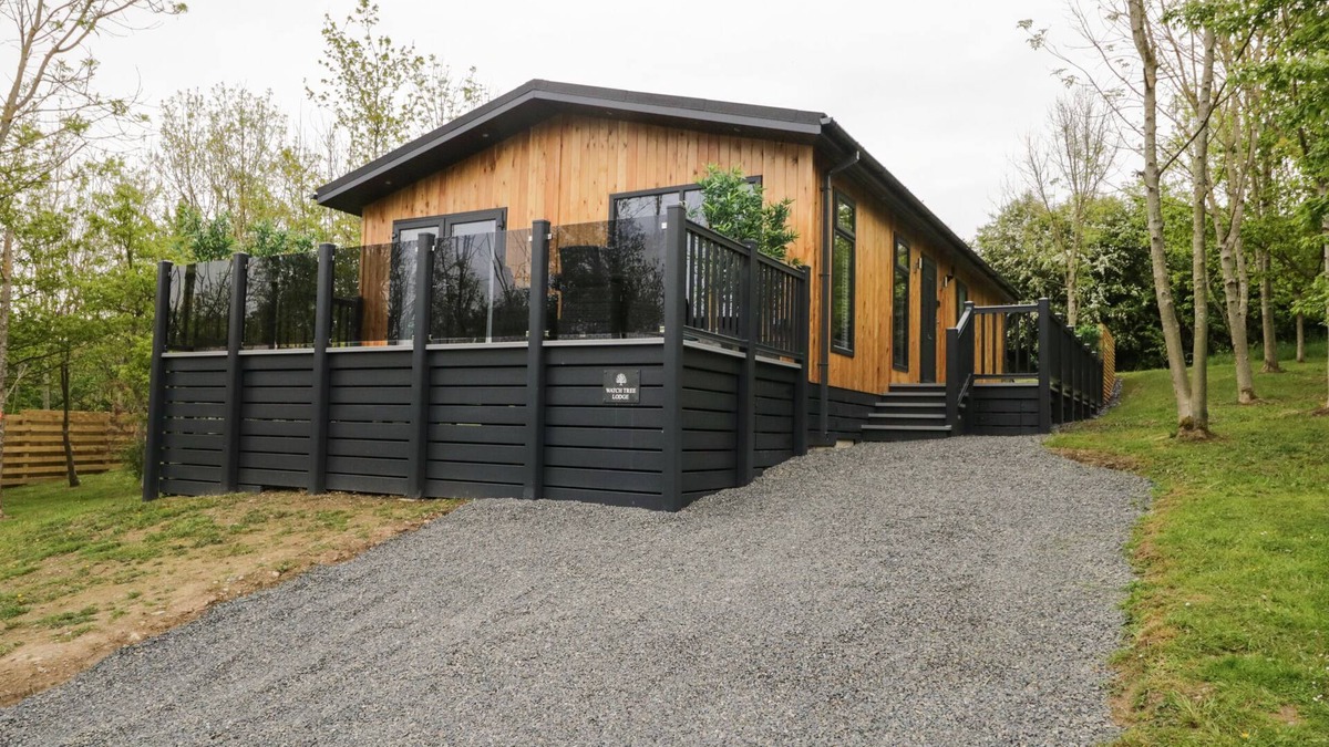 Allithwaite Cottage | WATCH TREE LODGE, family friendly, luxury holiday cottage in Cartmel