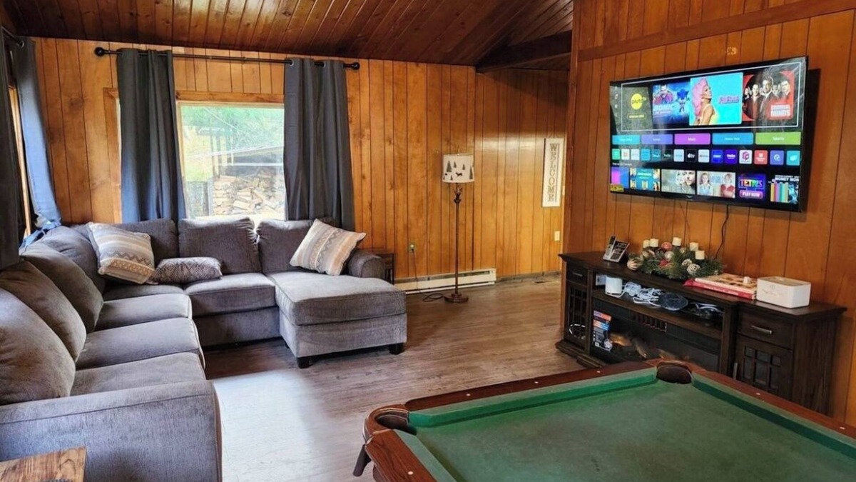 Douglas County Cabin | Water front Cabin Retreat n ✨️ A Vacation Wonderland ✨️n n