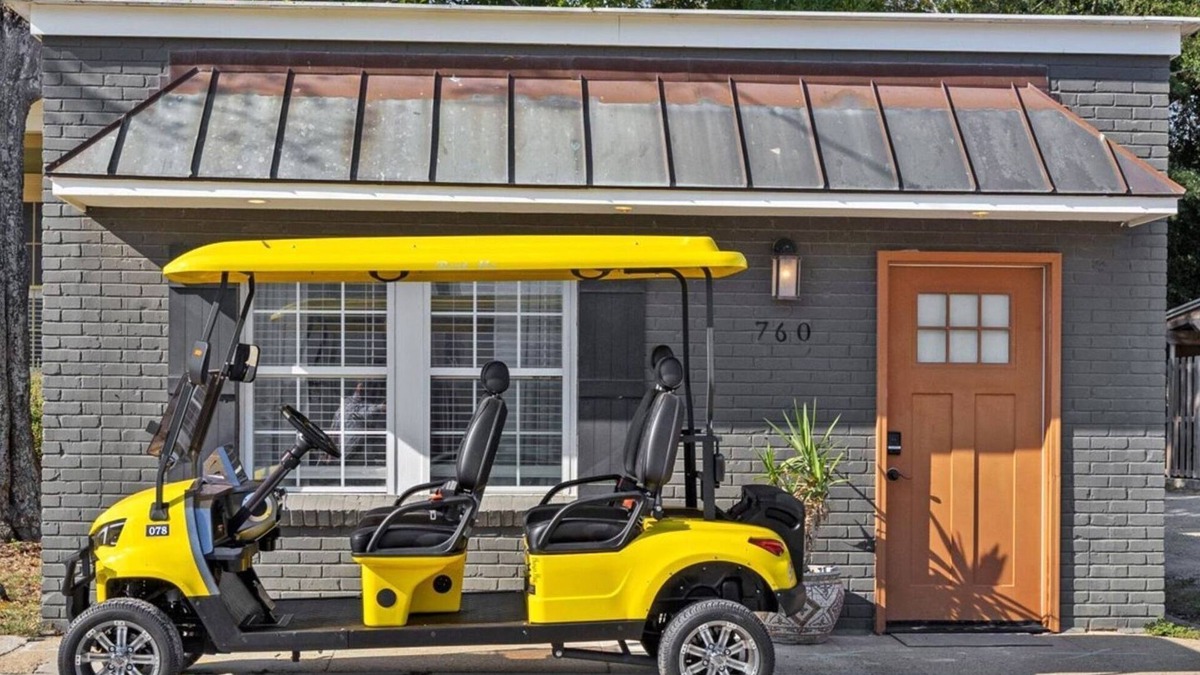Biloxi Apartment | Water Street Retreat is a cozy dog-friendly studio in downtown Biloxi, steps from beaches, casinos & dining. Features a king bed, sofa bed, kitchenette, modern bath, Wi-Fi & easy parking—perfect for exploring the coast.