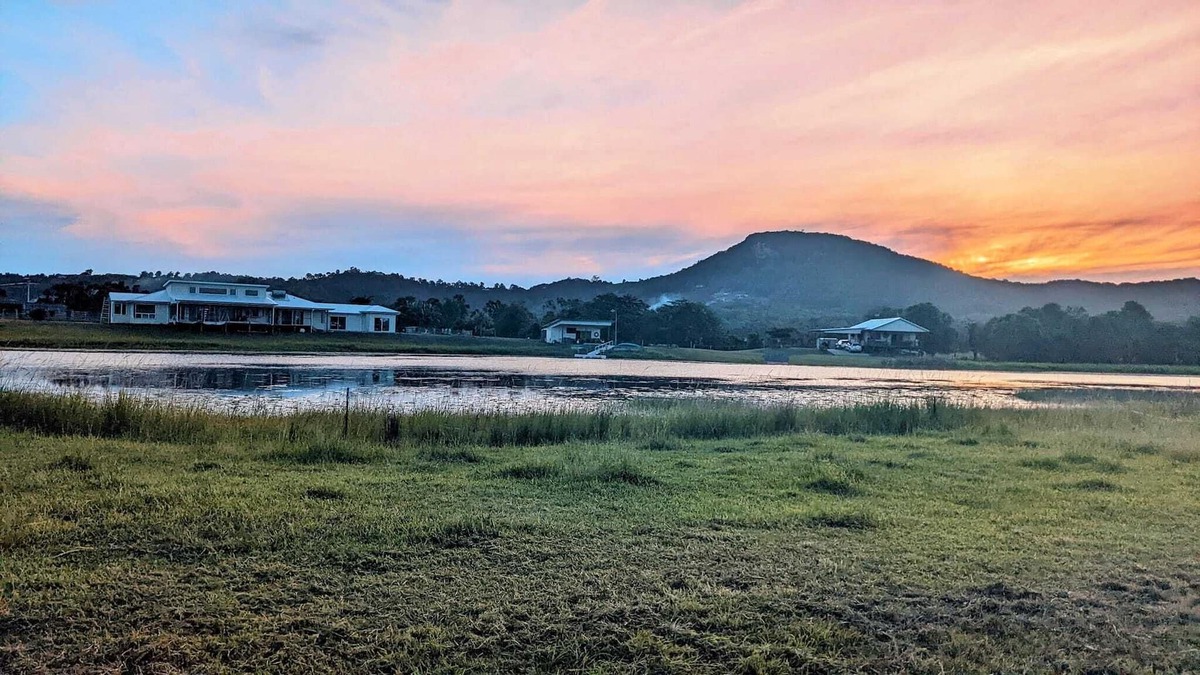 Yandina Creek Cottage | Water View Country Cottage- A little bit of Country so close to the Beach!