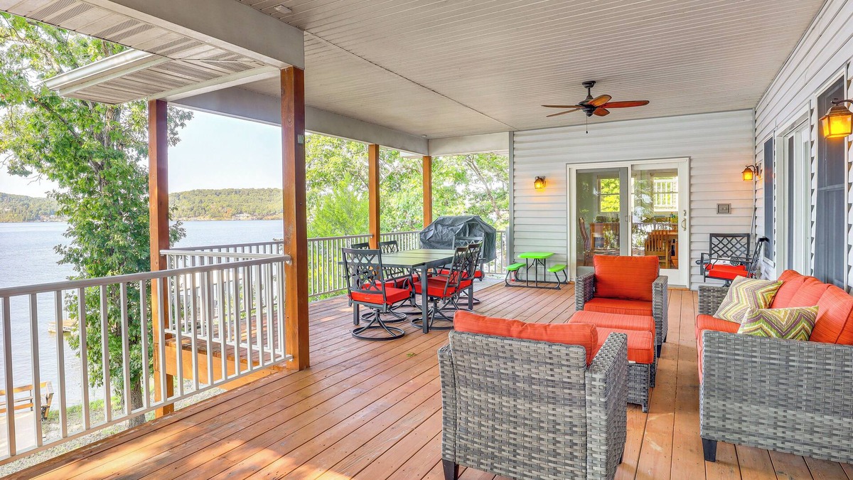 Lake of the Ozarks House | Water-View Deck! Family Home on Lake of the Ozarks