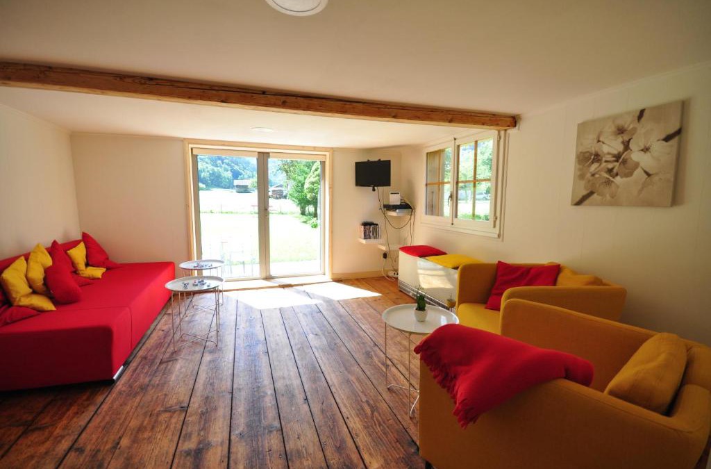 Lauterbrunnen Ski Chalet | Waterfall Chalet