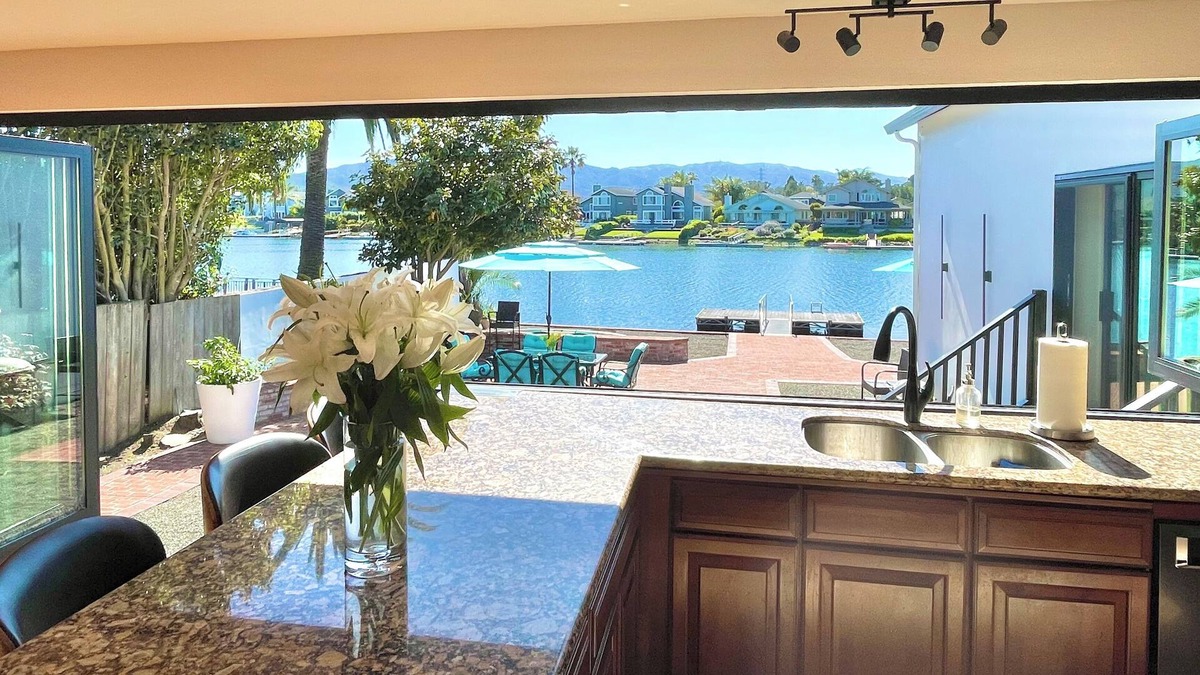 Novato House | Waterfront 4 bd 3ba Home. Close to SF, wine country & race track. Pet Friendly!