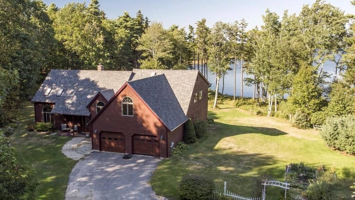 Phippsburg House | Waterfront 4-bed 3-bath home 7 acres Phippsburg Maine sleeps 11