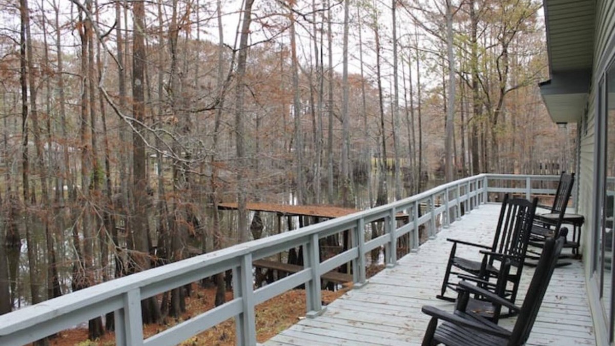 Karnack House | Waterfront 5 Bedroom