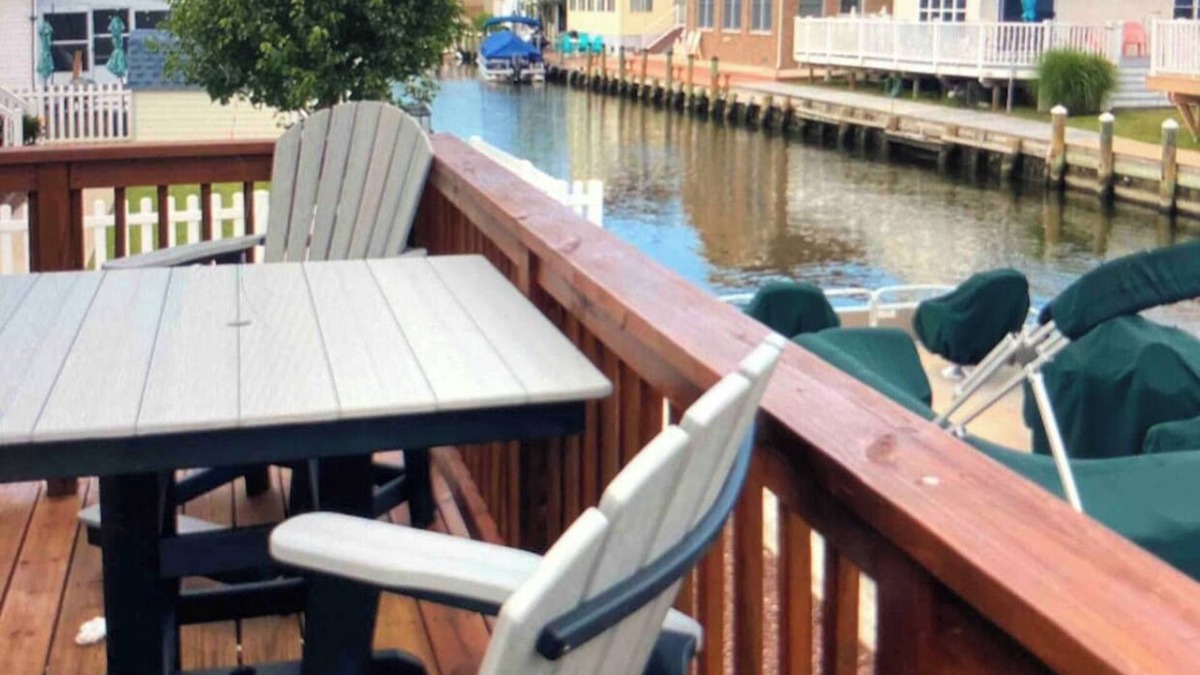 Selbyville House | Waterfront amazing 3 bedroom house