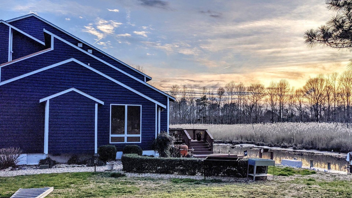 Bishopville Apartment | Waterfront Apartment with Boat Slip Minutes From Ocean City, MD Beach