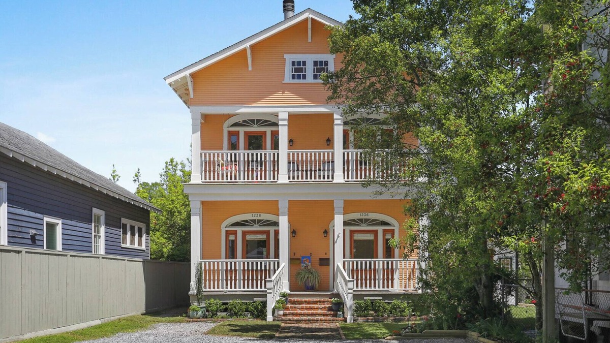 Bayou St. John House | Waterfront Bayou St. John Jazz Fest neighborhood!