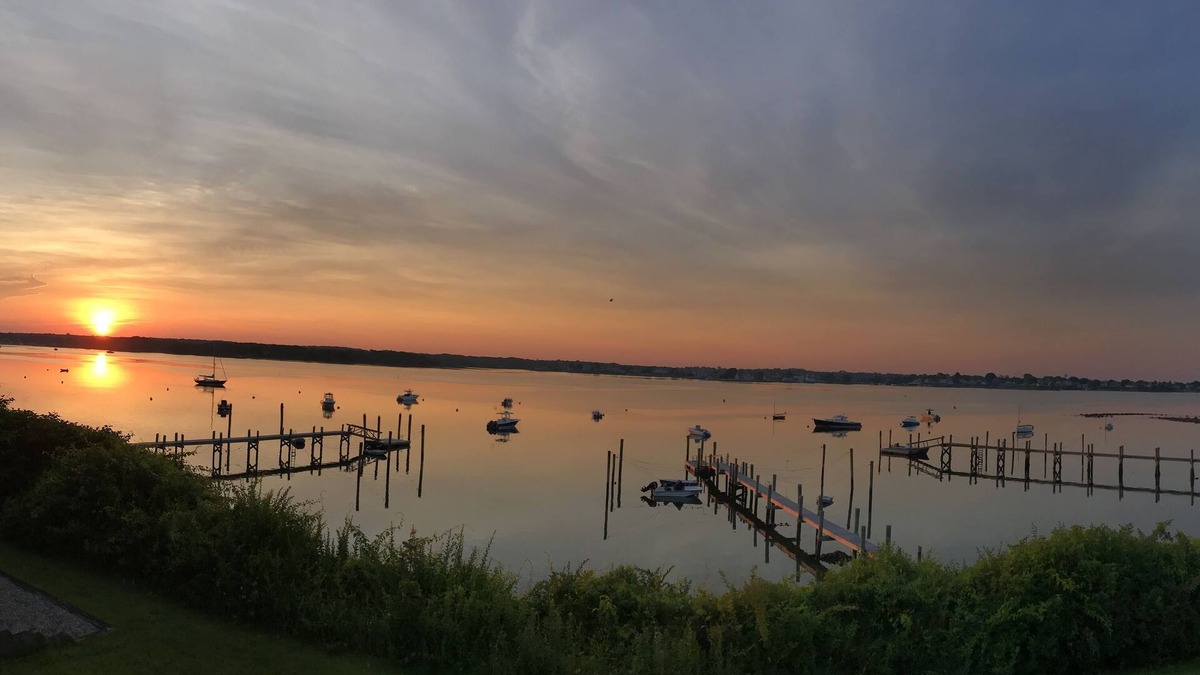 South Kingstown House | Waterfront beach house on Point Judith Pond.
