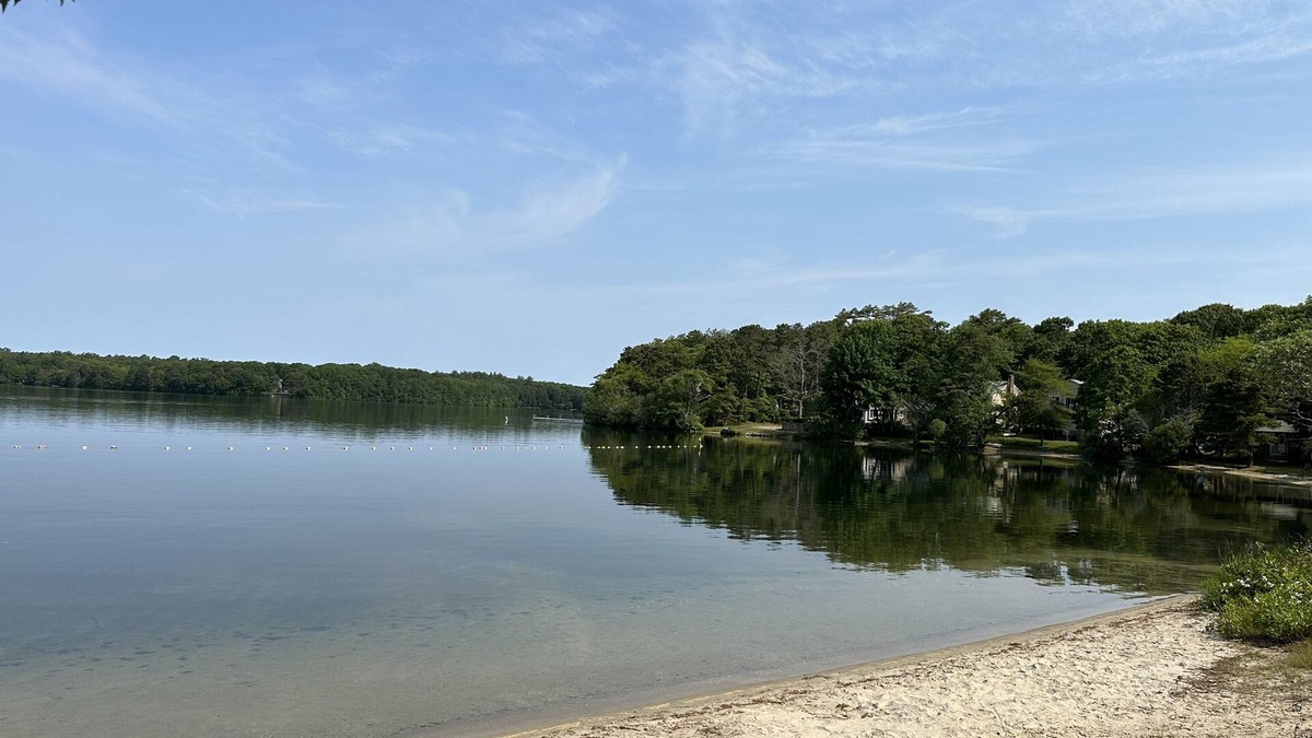 Mashpee House | Waterfront Beach House