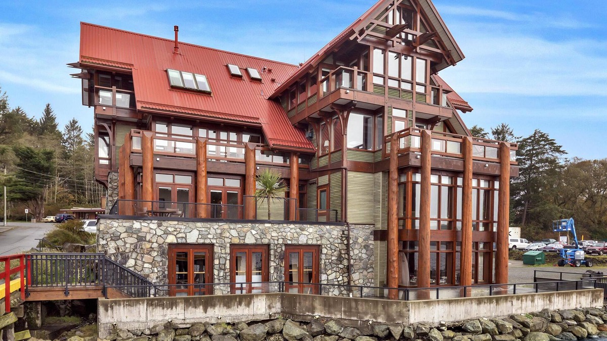 Ucluelet Condo | Waterfront - Black Rock Landing