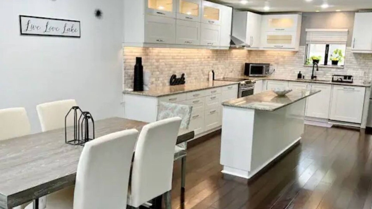 Hudson Bend House | Waterfront Bliss.Family-Friendly Retreat.Austin Lake Travis