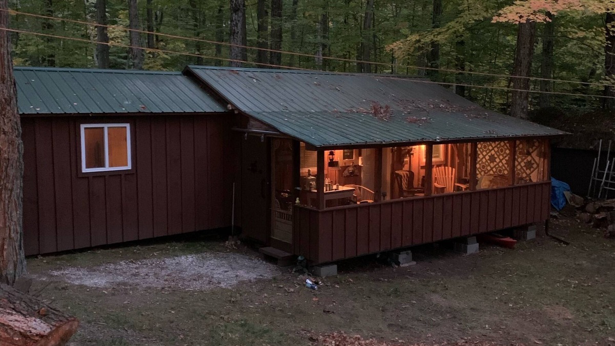 Brier Hill House | Waterfront Camp Black Lake