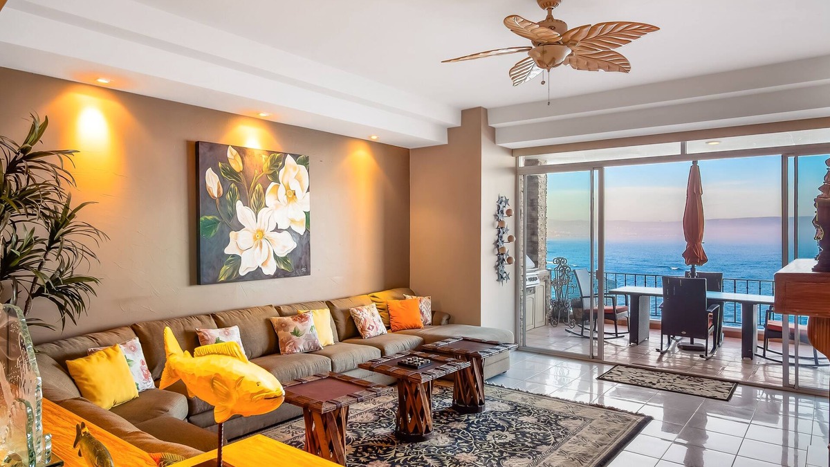 Playas de Rosarito Condo | Waterfront condo with heated pool, hot tub, balcony, fireplace, & central AC