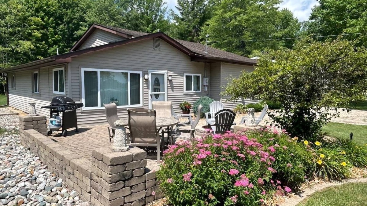 Harrison Cabin | Waterfront Cottage In Michigan By S&s Properties 3 Bedroom Cabin
