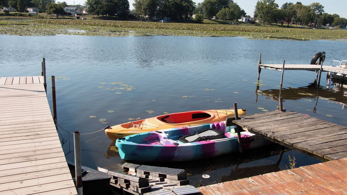 Colon Cottage | Waterfront Cottage in Southern Michigan