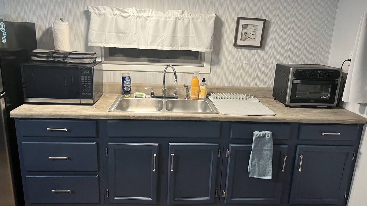 Jordan House | Waterfront Cottage on Cross Lake with Dock Space!